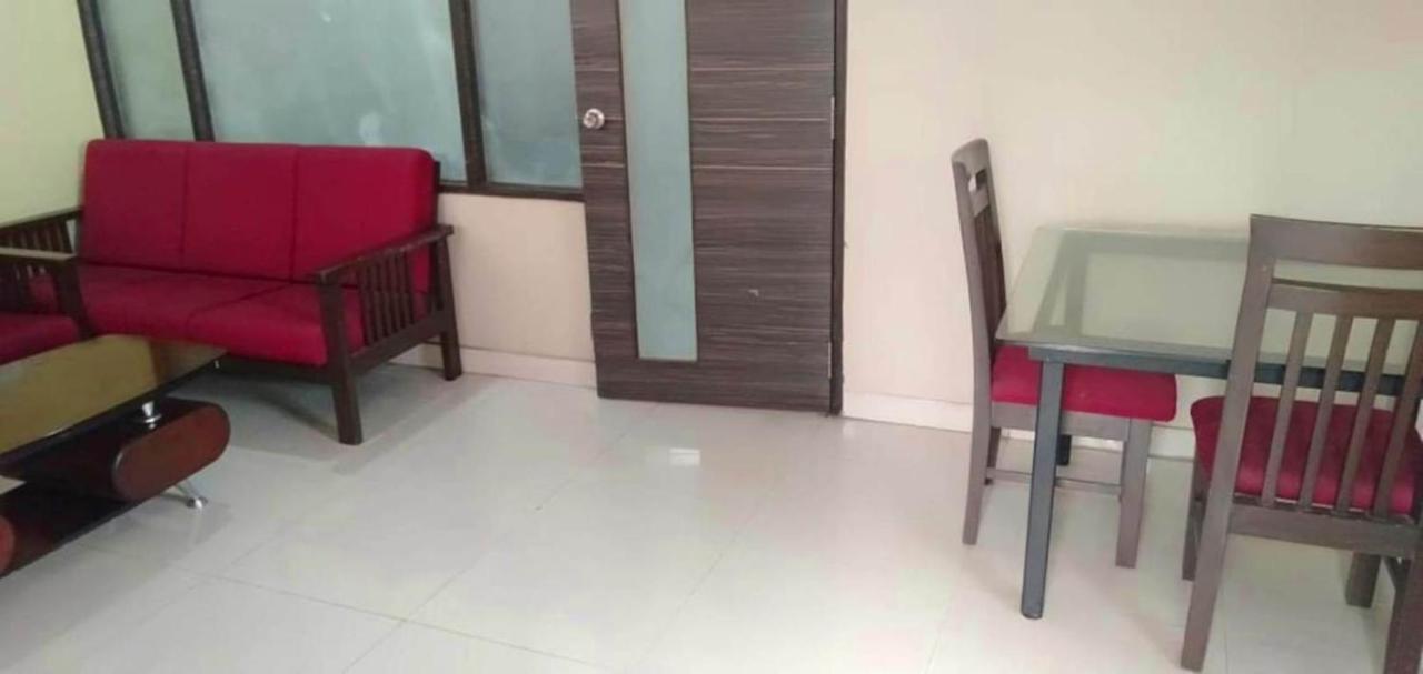Iroomz Hoysala Residency ベッラーリ エクステリア 写真